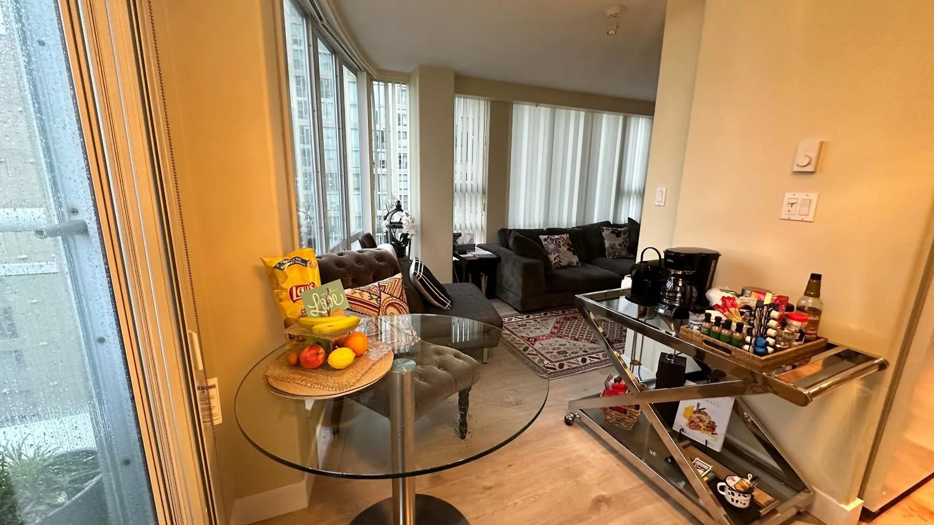 Penthouses Of Beach Ave Vancouver Canada