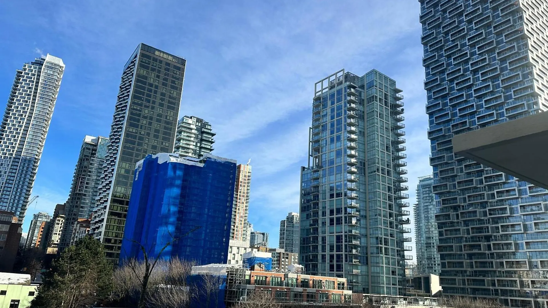 Penthouses Of Beach Ave Vancouver Apartment