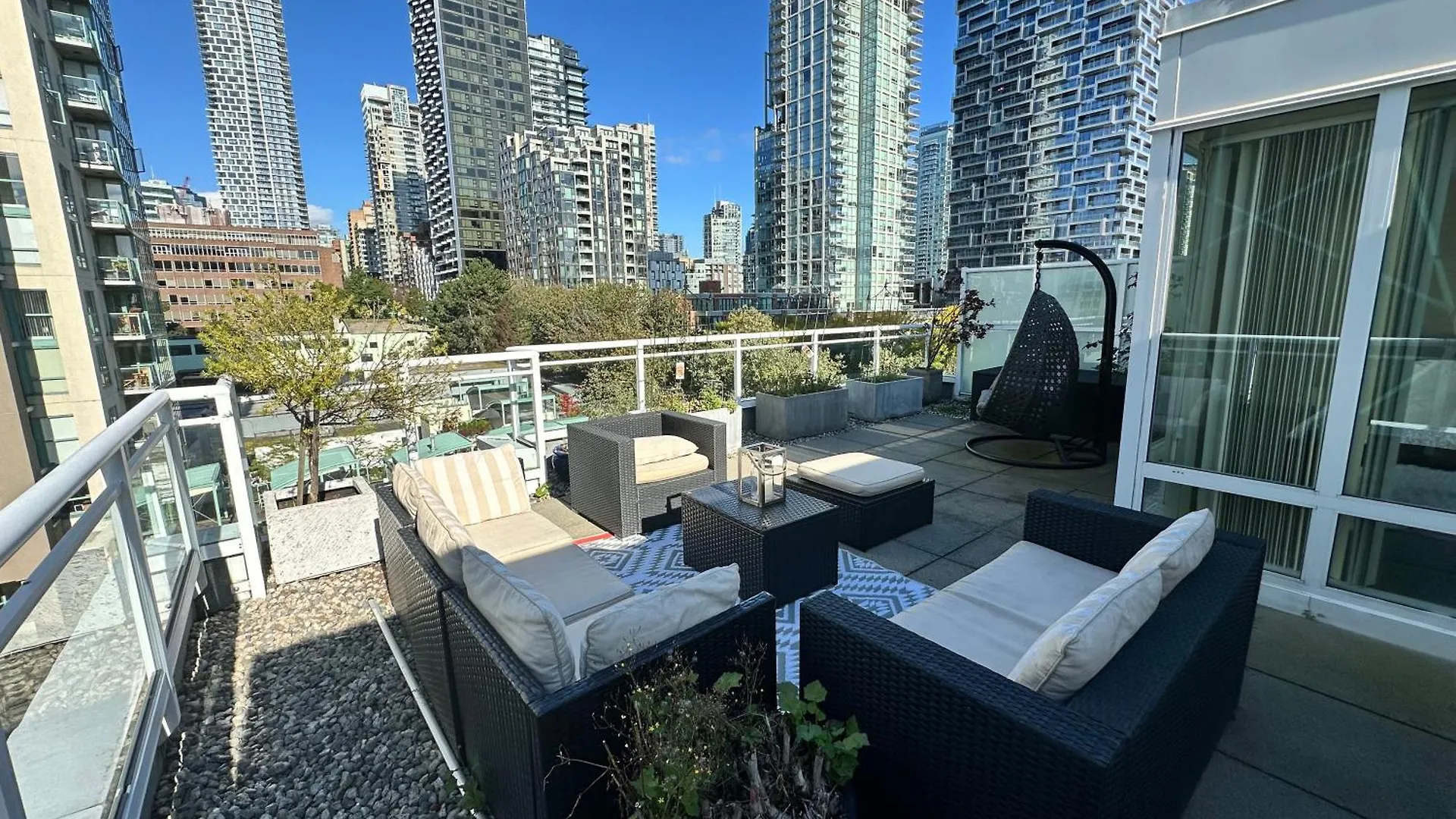 Penthouses Of Beach Ave Vancouver 0*,
