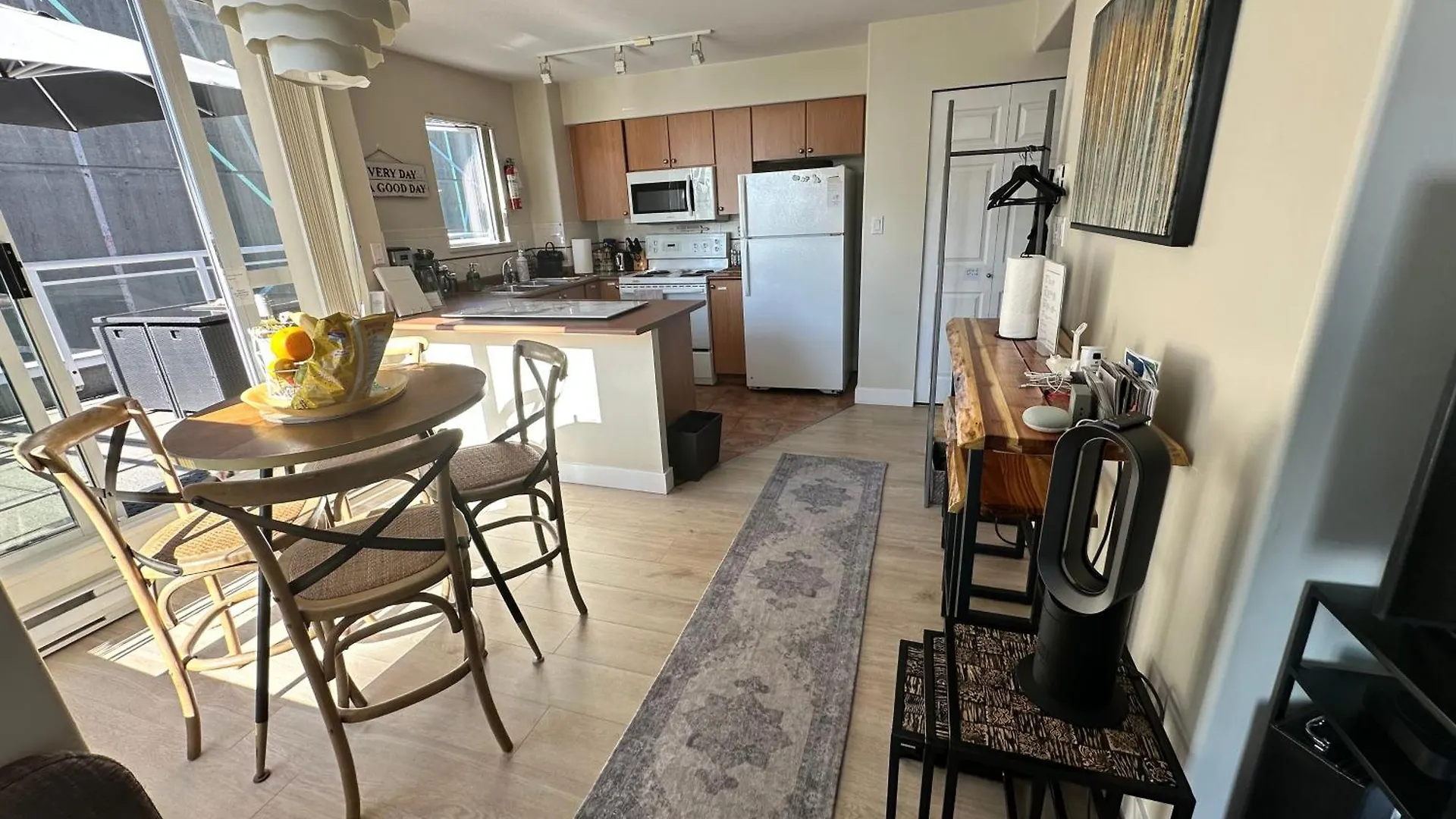 Apartment Penthouses Of Beach Ave Vancouver
